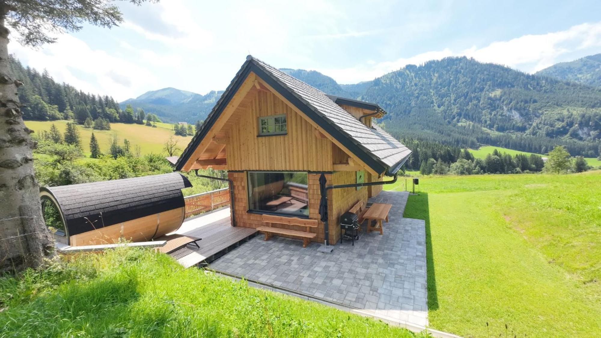 Вилла Haus 1683 - Wolfbauer Johnsbach Экстерьер фото